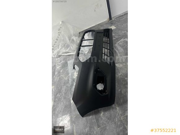 Tourneo Courier ön tampon sıfır