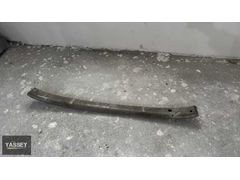 Mercedes e class ön tampon demiri