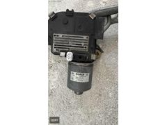 A2118200442 w211 silecek motoru
