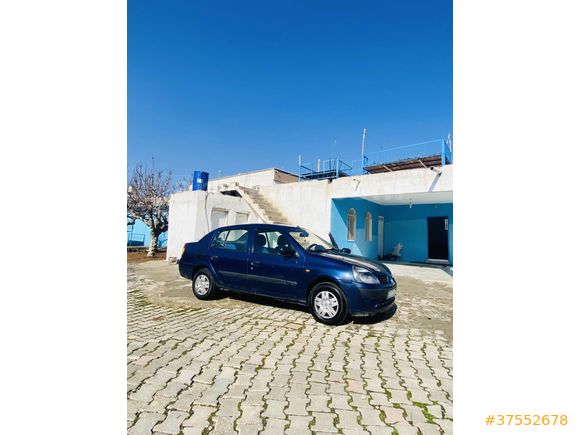 Sahibinden Renault Clio 1.4 RN 2000 Model  206.000 km Mavi