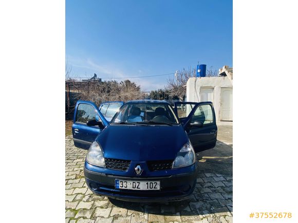 Sahibinden Renault Clio 1.4 RN 2000 Model  206.000 km Mavi