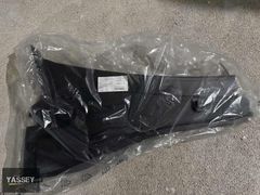 Peugeot 301 C-Elysee Ön Cam Sağ Izgara 9678833280