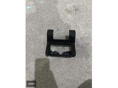 93-98 BMW M3 3-Serisi Arka Orta Konsol Döşemesi