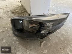 Kia picanto sağ far camında ufak kırık mevcut 2017-2023