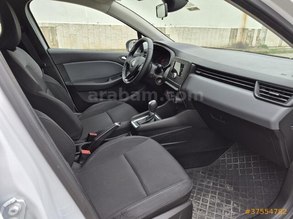 TEMİZ OTOMATİK 2020 MODEL CLİO JOY X TRONİC