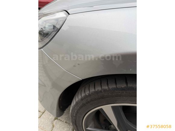 Volvo V40 2014 Model  sadece 71500 km tertemiz 
