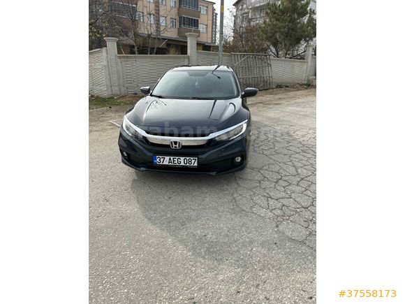 Sahibinden Honda Civic 1.6 i-VTEC ECO Elegance 2021 Model değişensiz hatasız boyasız garaj arabası 