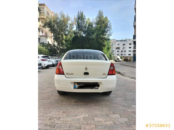 Sahibinden  Satılık Renault Clio 1.4 RNA 2000 Model