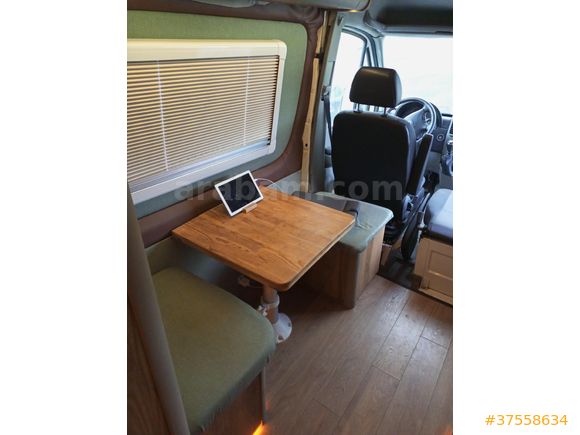 Volkswagen Crafter 2012 motokaravan