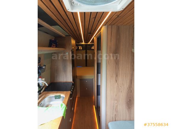 Volkswagen Crafter 2012 motokaravan