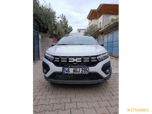 Sahibinden Dacia Sandero 1.0 Stepway 2022 Model