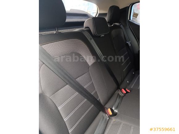 Sahibinden Dacia Sandero 1.0 Stepway 2022 Model