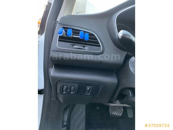 Sahibinden Renault Megane 1.5 Blue DCI Joy 2020 Model 