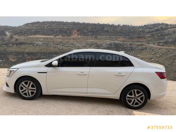 Sahibinden Renault Megane 1.5 Blue DCI Joy 2020 Model 