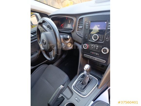 Sahibinden Renault Megane 1.5 Blue DCI Joy 2021 Model 
