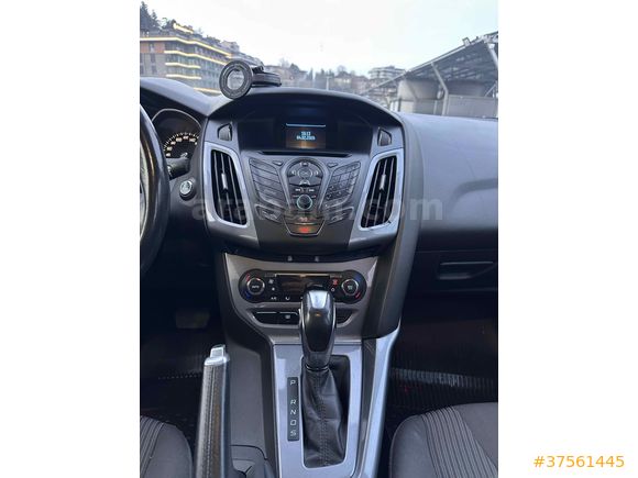 SESLİ KOMUT& LED PAKET 1.6 Ti-VCT  FOCUS Titanium 2013 