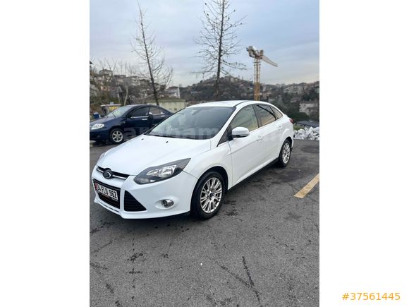 SESLİ KOMUT& LED PAKET 1.6 Ti-VCT  FOCUS Titanium 2013 