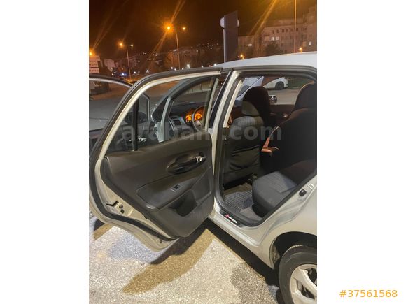 Sahibinden Toyota Auris 1.4 D-4D Elegant 2007 Model