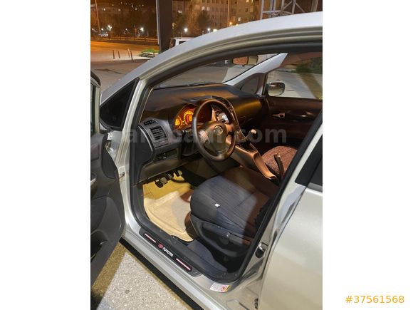Sahibinden Toyota Auris 1.4 D-4D Elegant 2007 Model