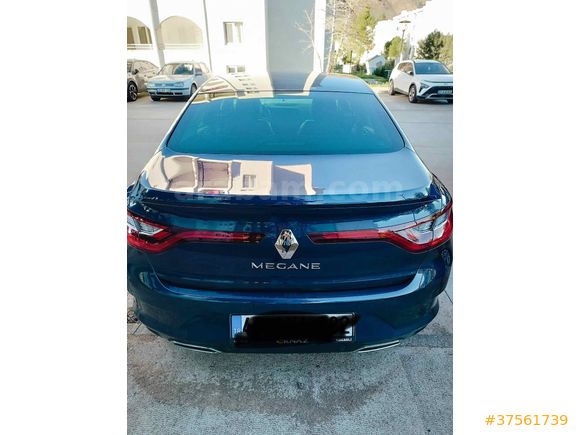 Sahibinden Renault Megane 1.3 TCe Icon 2025 Model 