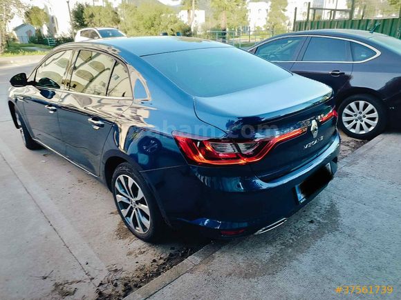 Sahibinden Renault Megane 1.3 TCe Icon 2025 Model 