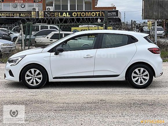 SUNGUROĞLU GARAGE'DEN 2022 RENAULT CLİO OTOMATİK