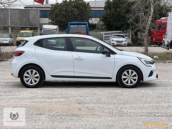 SUNGUROĞLU GARAGE'DEN 2022 RENAULT CLİO OTOMATİK