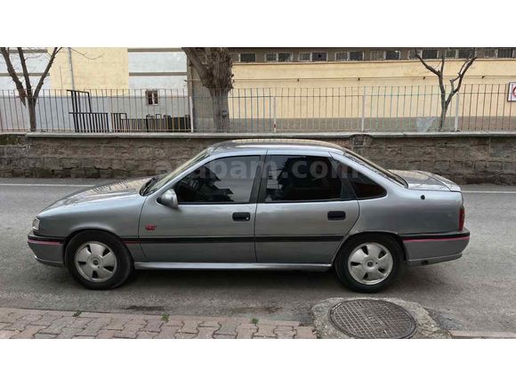 ACİL SATILIK OPEL VECTRA BU TEMİZLİKTE YOK