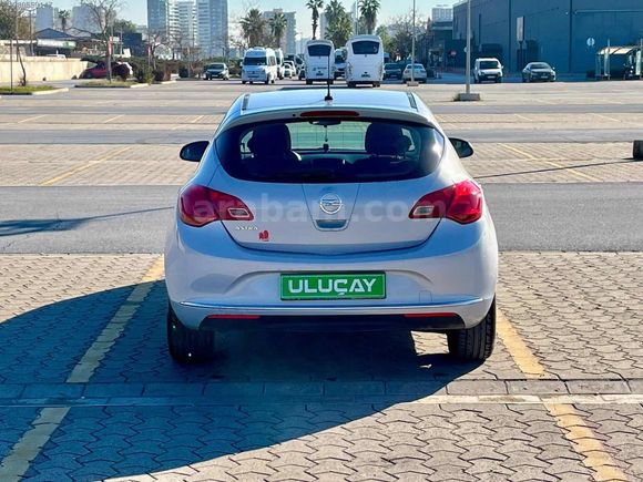 ASTRA EDİTİON HATASIZ BOYASIZ TRAMERSİZ 139000KM'DE
