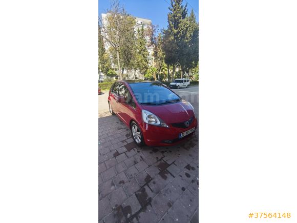 Sahibinden Honda Jazz 1.4 Fun 2009 Model Adana 215000 km Kırmızı