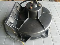 R12 kalorifer  motoru