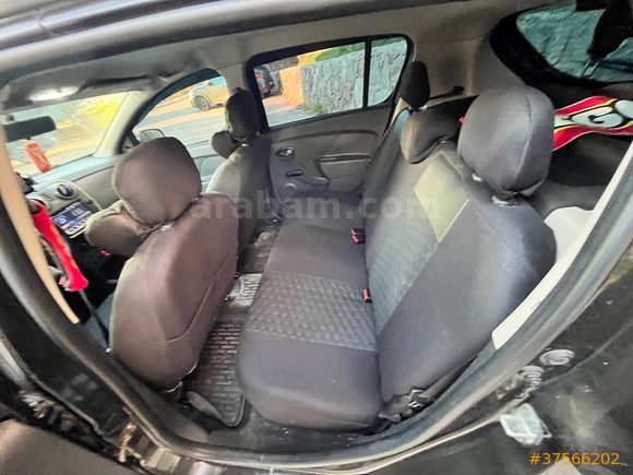 Sahibinden Dacia Sandero 1.5 dCi Stepway 2015 Model 