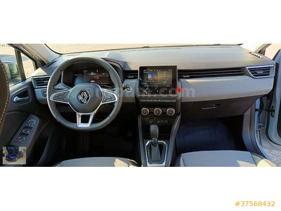 KARAOĞLU RENT A CAR'dan 2023 MODEL RENAULT CLİO
