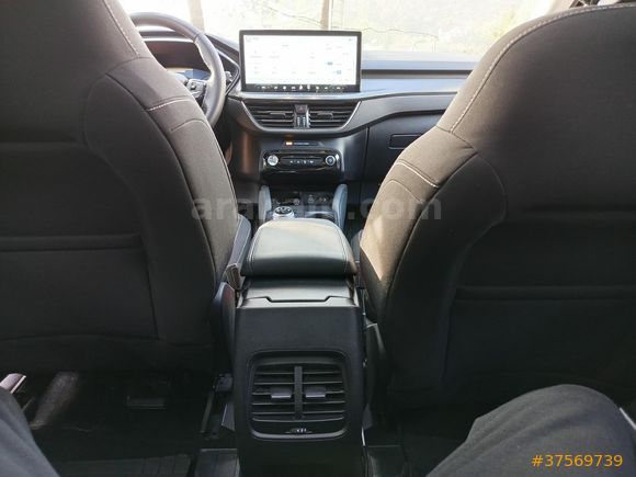 Sahibinden Ford Kuga 1.5 EcoBoost Titanium 2024 Model