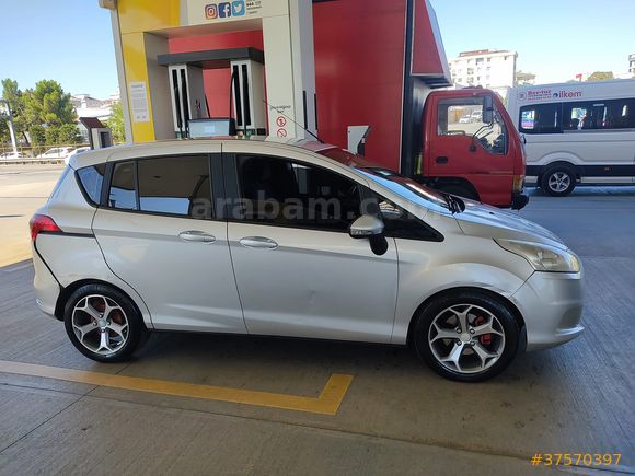 Sahibinden Ford B-Max 1.6 Titanium 2014 Model 