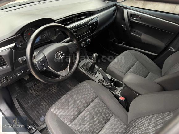 2014 MODEL 99.000 Km TOYOTA COROLLA 1.33 HATASIZ BOYASIZ LPGLİ