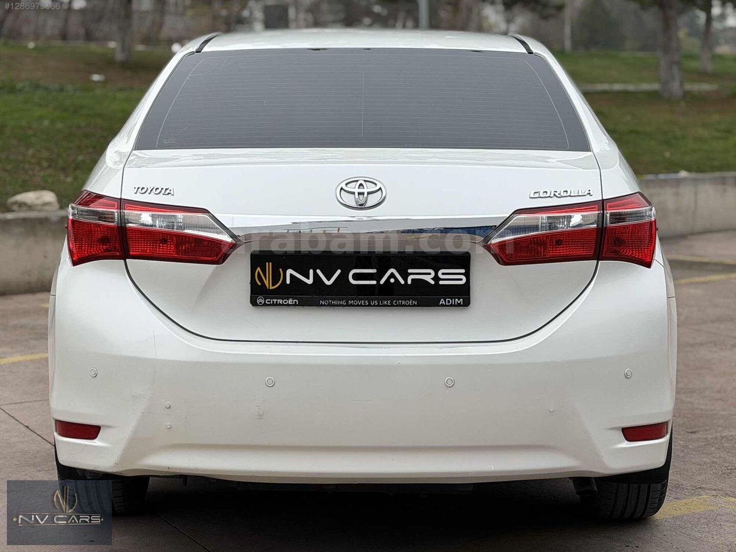 Galeriden Toyota Corolla 1.33 Life 2014 Model Kütahya 99.000 km Beyaz 5