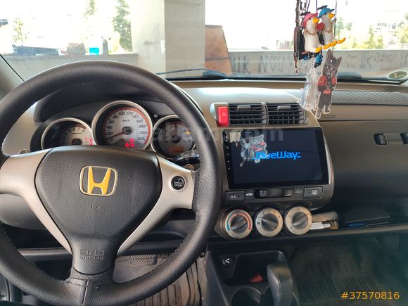 Sahibinden Honda Jazz 1.4 LS 2005 Model 