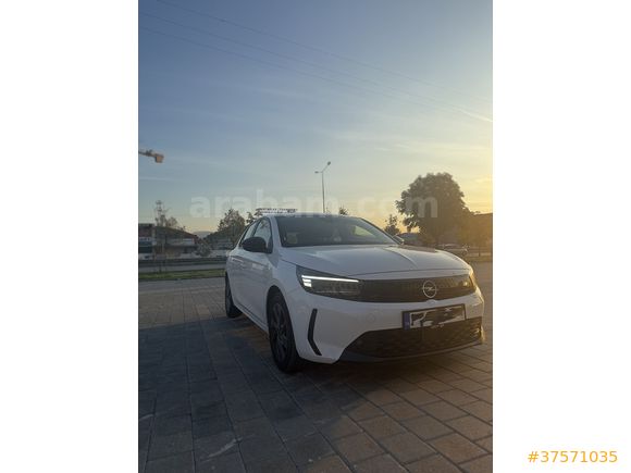 Öğretmenden Garantisi Devam 19000 KM Corsa 1.2Turbo Edition24 PAZARLIK YOKTUR SON FİYAT!