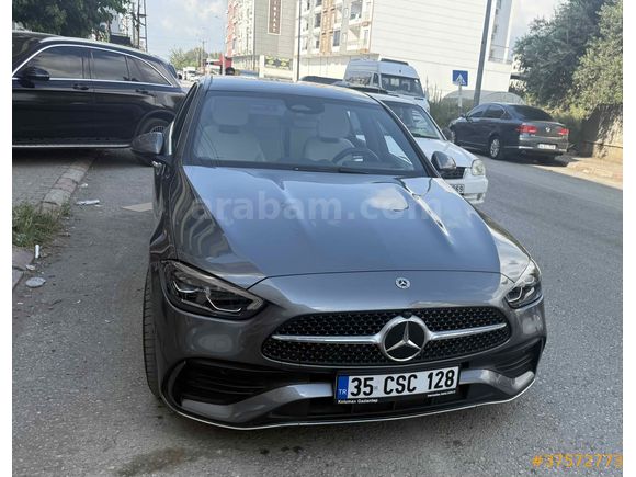 Sahibinden hatasız boyasız kayıtsız nokta hatasız  15000km bakımı yetkili serviste yapıldı garantisi devam ediyor iletişim no:05323375295