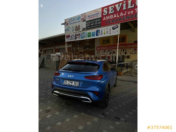 Sahibinden Kia XCeed 1.5 T-GDI Elegance 2025 Model 