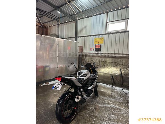 Sahibinden Yamaha YZF R25 ABS 