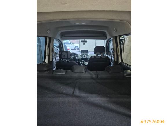 Sahibinden Renault Kangoo Multix 1.5 dCi Touch 2017 Model