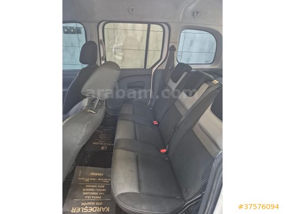 Sahibinden Renault Kangoo Multix 1.5 dCi Touch 2017 Model