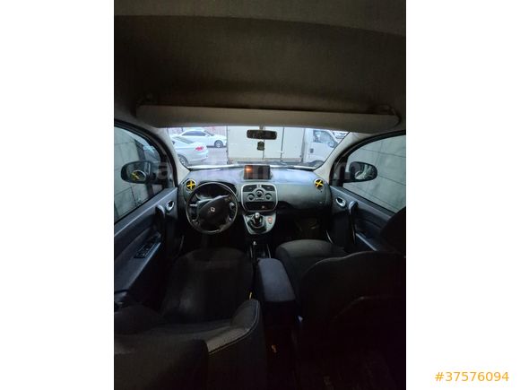 Sahibinden Renault Kangoo Multix 1.5 dCi Touch 2017 Model