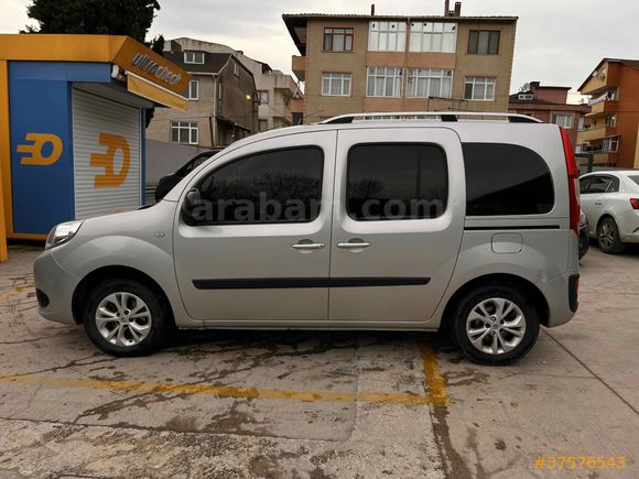 Sahibinden Renault Kangoo Multix 1.5 dCi Touch 2017 Model 