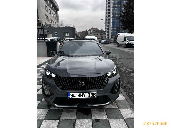 Sahibinden TERTEMİZ Peugeot 2008 1.2 PureTech Allure 2023 Model  