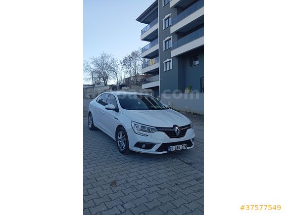 2020 MODEL SAHİBİNDEN HATASIZ MEGANE 4