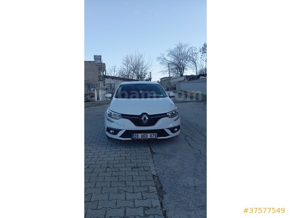 2020 MODEL SAHİBİNDEN HATASIZ MEGANE 4