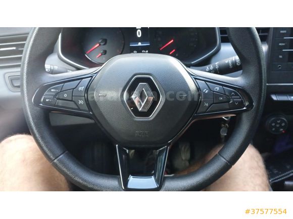 Sahibinden Renault Clio 1.0 SCe Joy 2021 Model